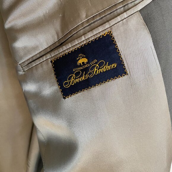 Brooks Brothers Suit Jacket Sport Coat Blazer Light Taupe 44S Short NICE! - Picture 3 of 4